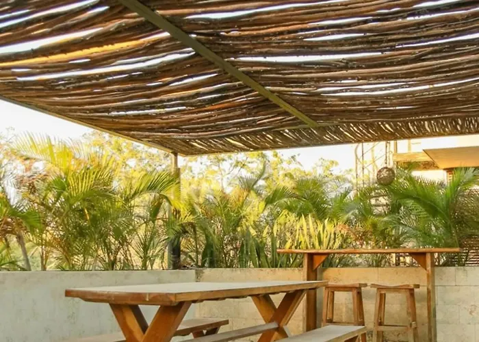 Apartment Private Rooftop With Jacuzzi Sleeps 8 In La Veleta